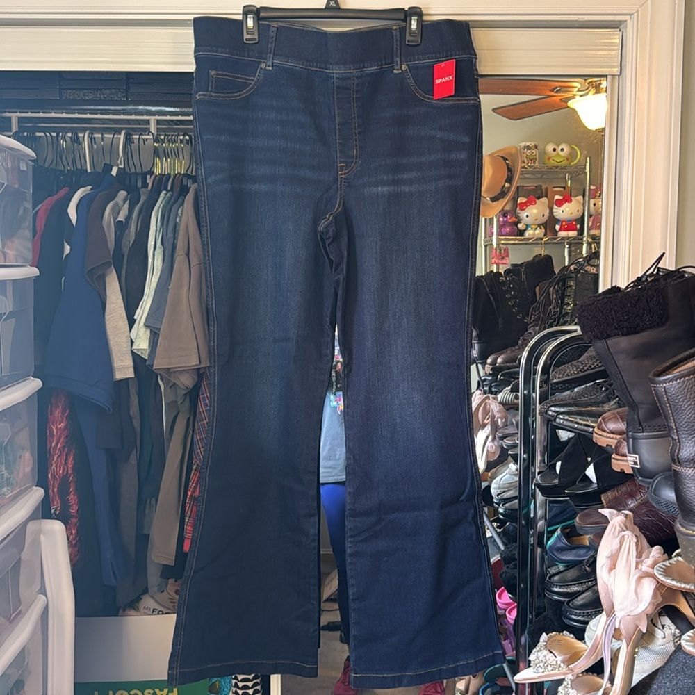 *NEW* SPANX FLARE JEANS 20327R MIDNIGHT SHADE 1X - Picture 9 of 12
